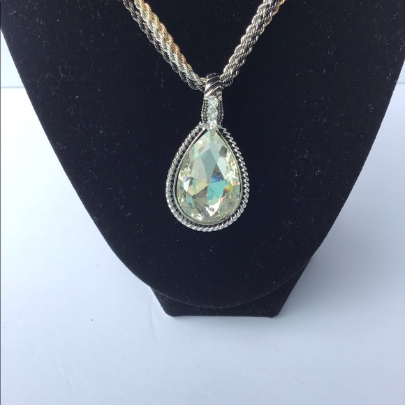 Necklace - Picture 3 of 3